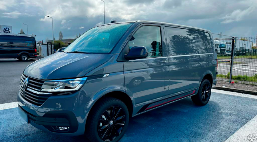 V-ESSENTIEL Aménagement Utilitaire pour VW Transporter L2H1